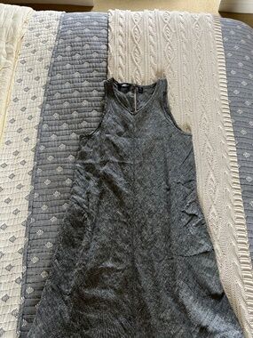 Lands' End Linen Shift Dress - Women’s Medium Petite (MP) - Chambray - Like New